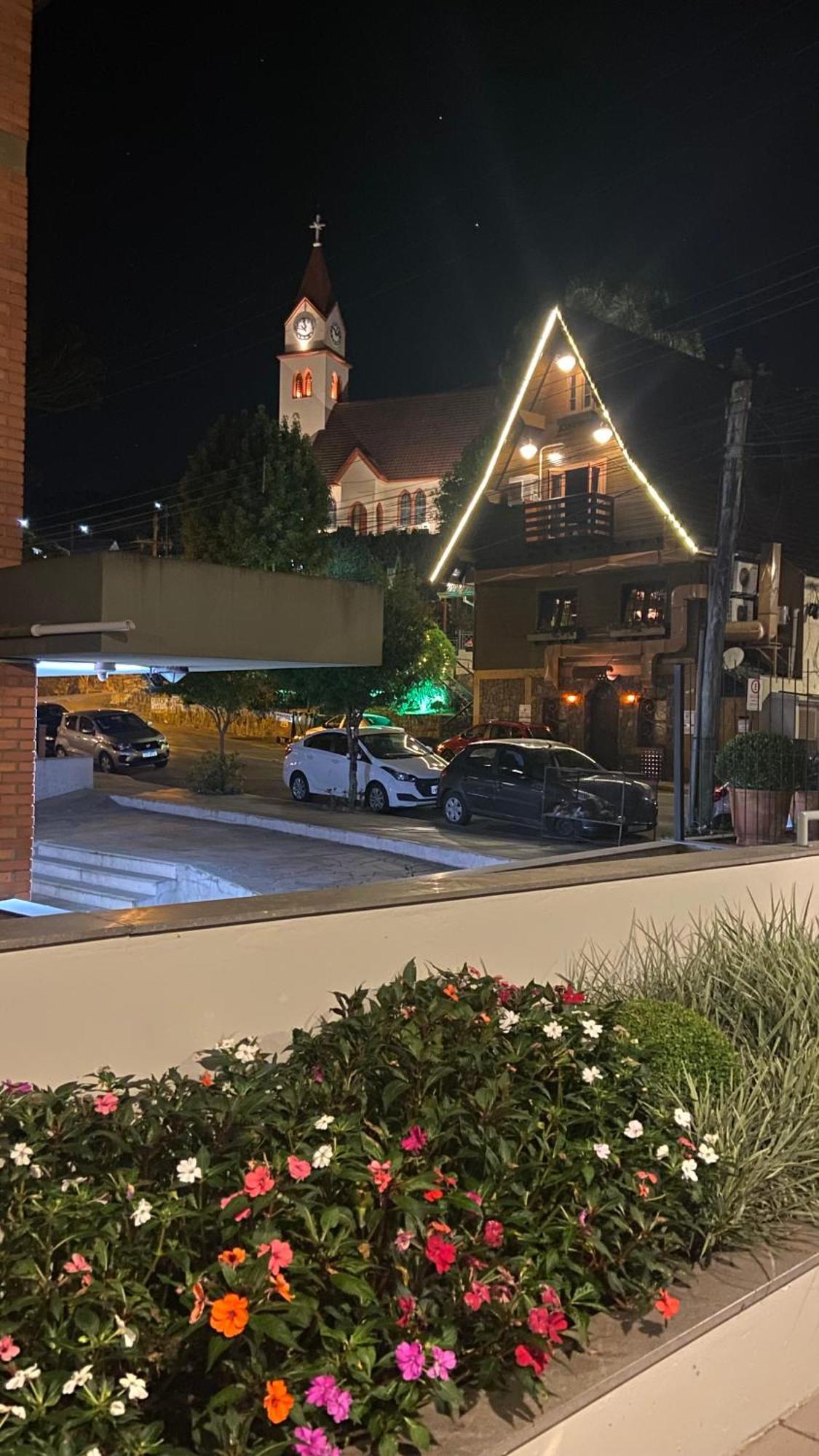 Apartamento No Centro De Gramado - Solar Da Encosta Eksteriør billede